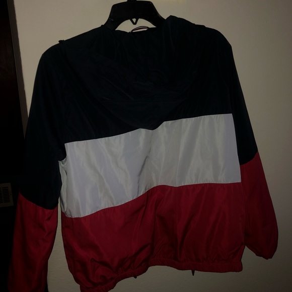Wind breaker jacket - Picture 2 of 2